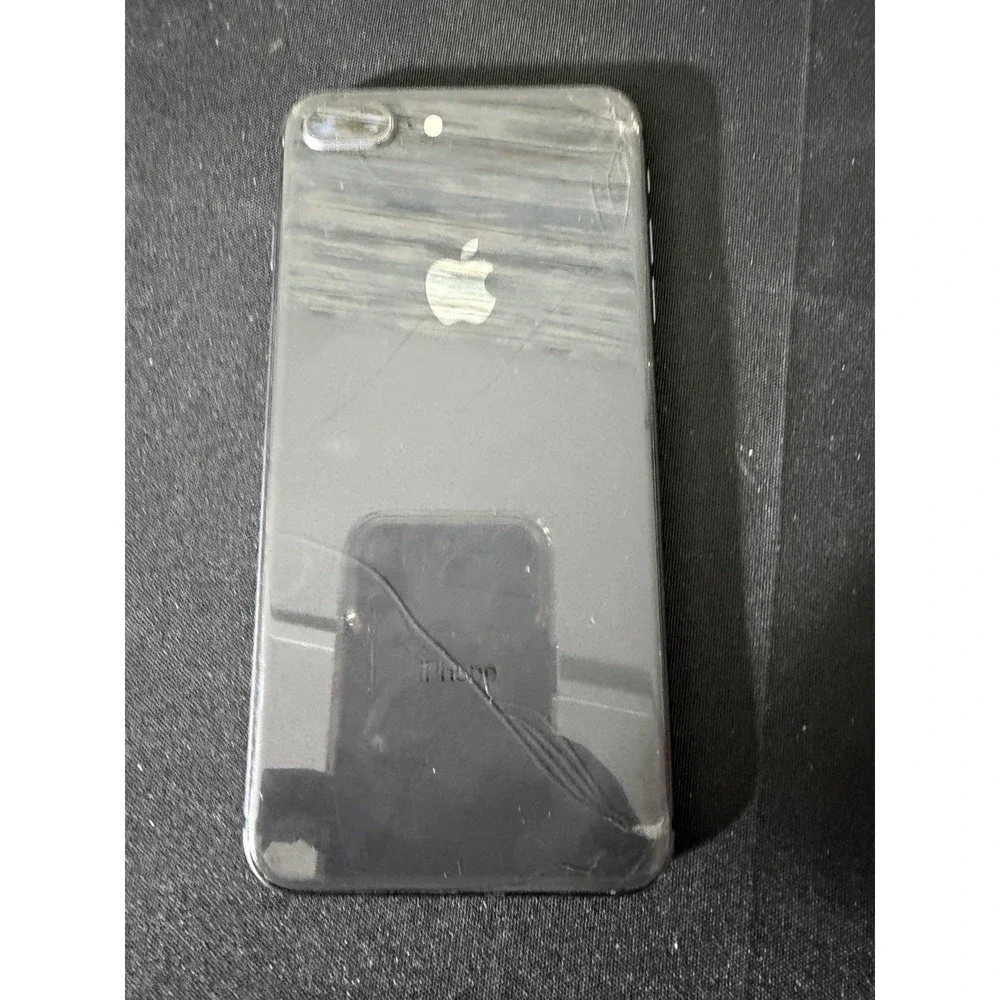 Apple iPhone 8 Plus 64GB Space Gray Cracked Screen/Back For Parts Only